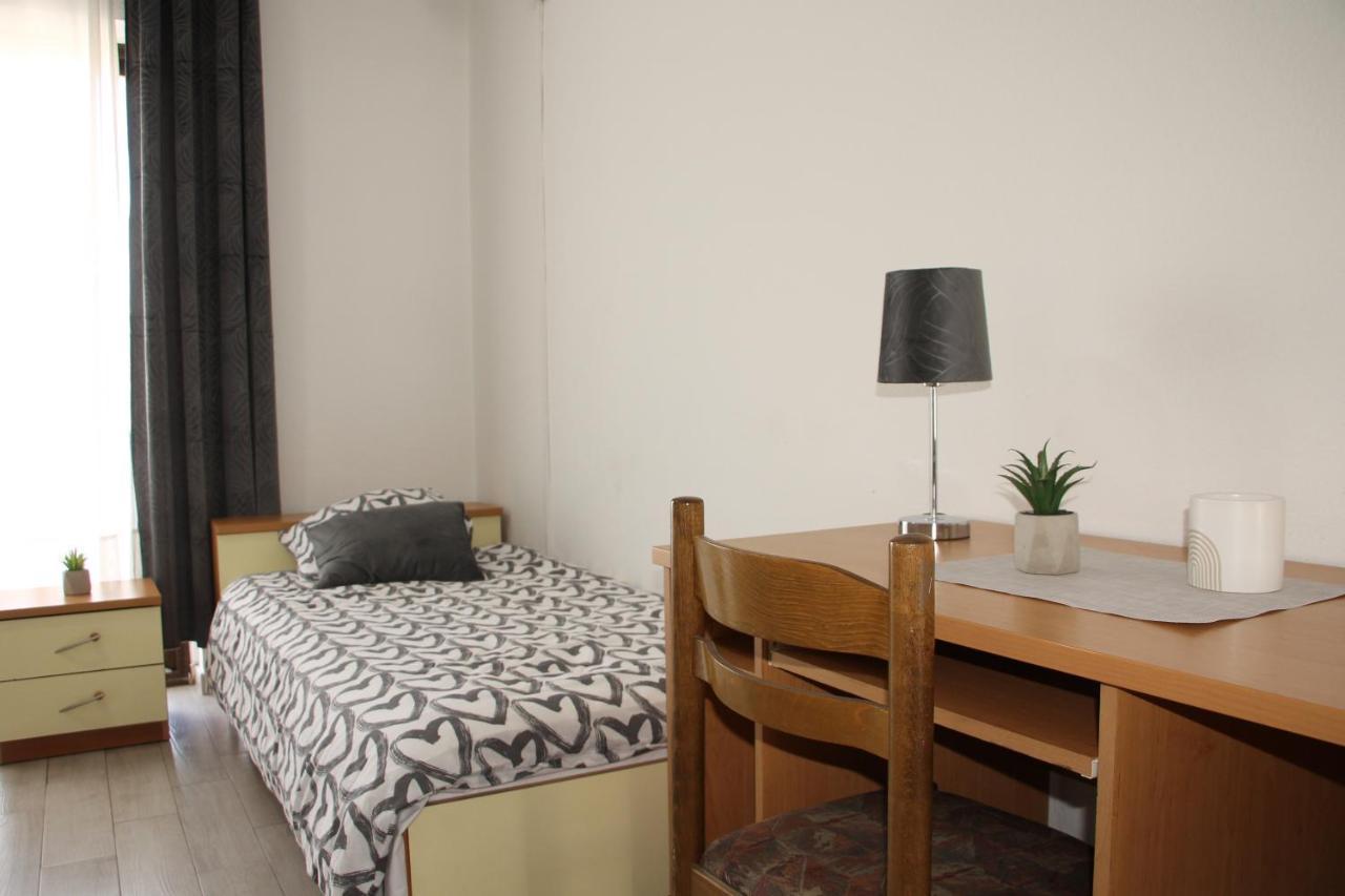 Motel "Tri Lovca" Knin Kültér fotó